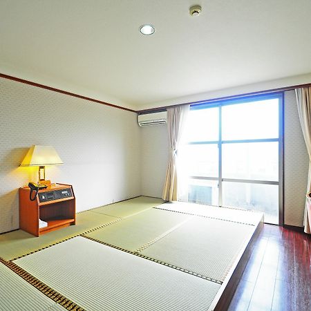 Hotel Kyowa Miyakojima  Экстерьер фото
