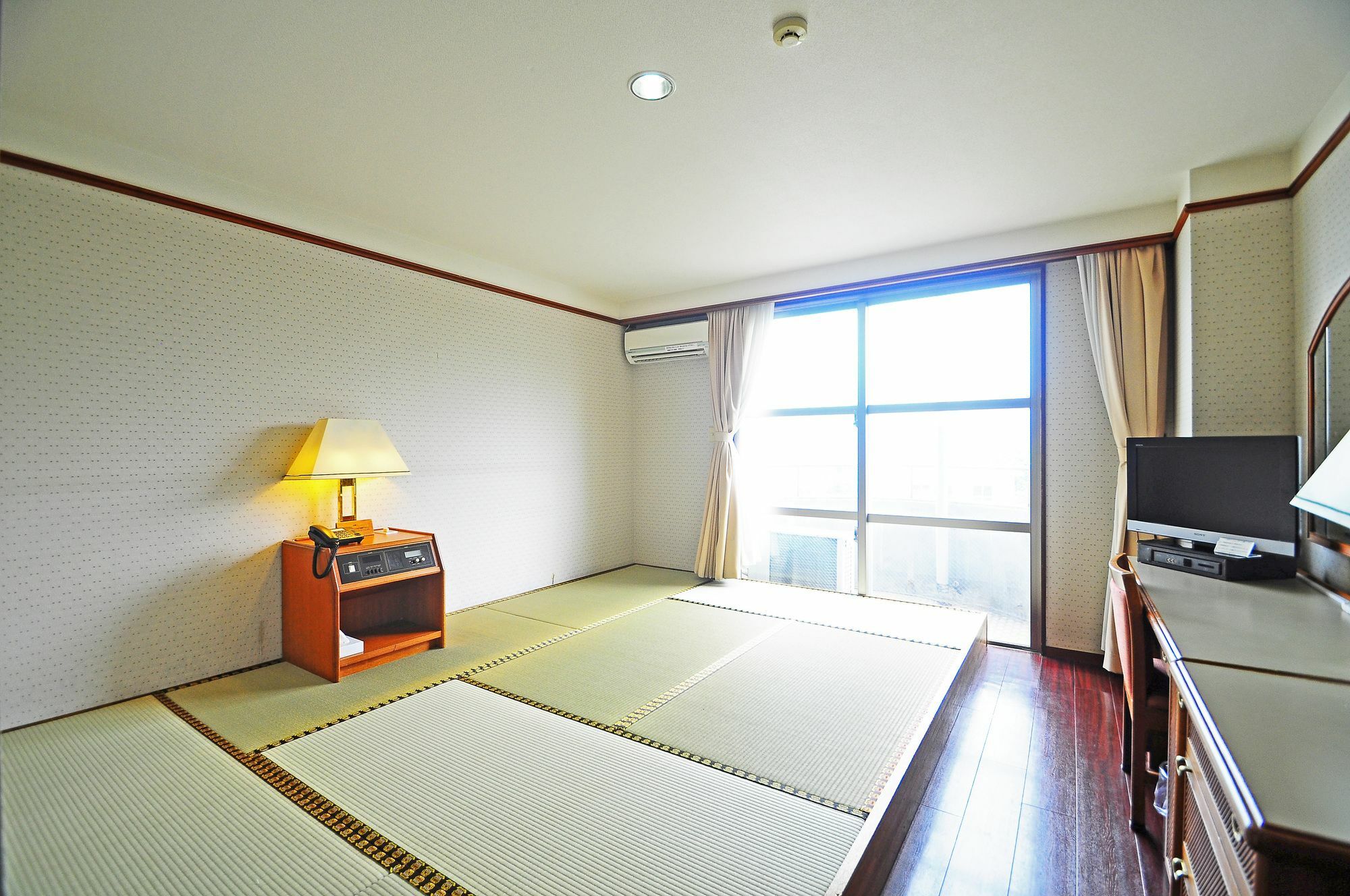 Hotel Kyowa Miyakojima  Экстерьер фото